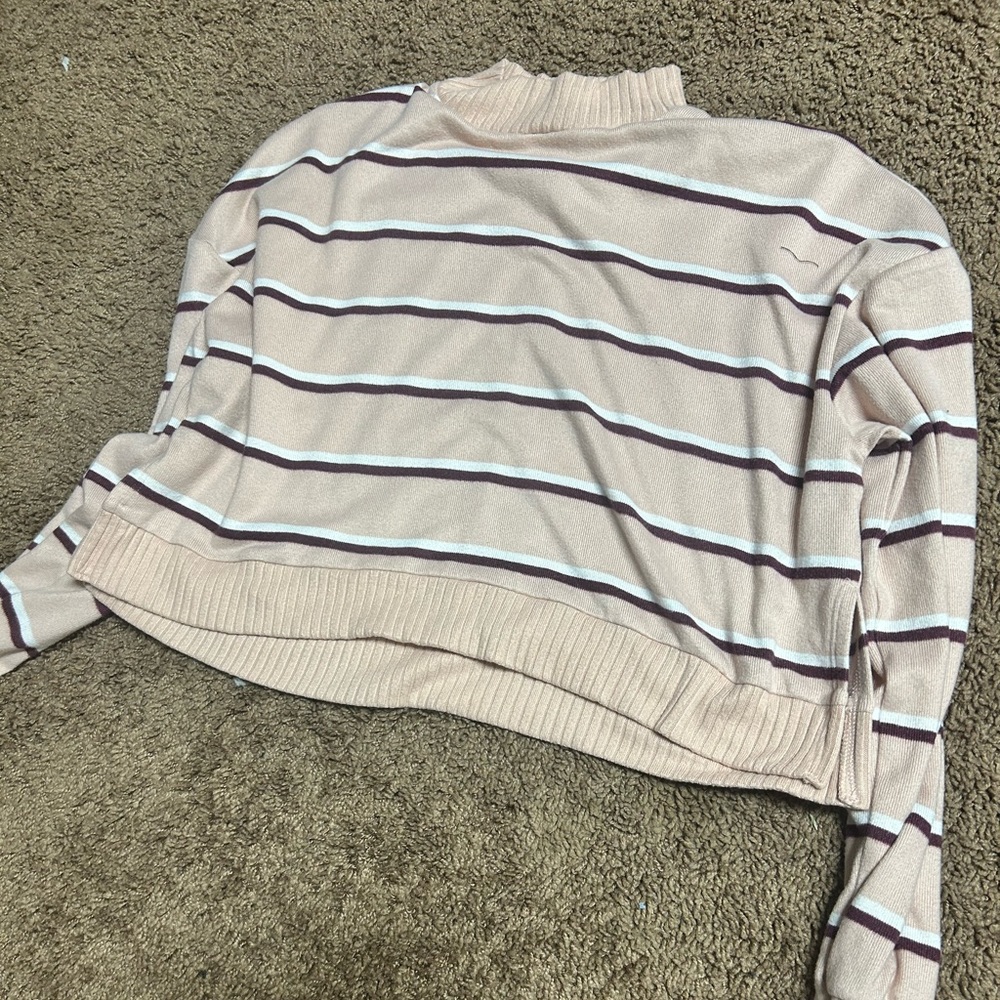 SO cropped sweater